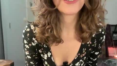 Leah Sparkles online show from 02/09/26, 02:32