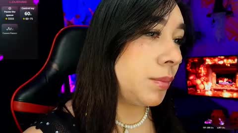 leah online show from 10/30/25, 08:49