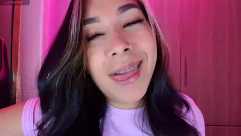 Snapshot of leahtemptation chatting on 03/19/26, 08:29 leah online show from 03/19/26, 08:29