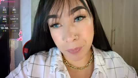 Snapshot of leahtemptation chatting on 05/15/26, 10:50 leah online show from 05/15/26, 10:50