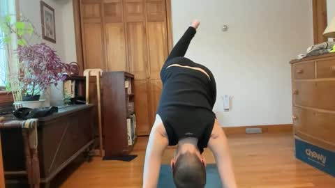 Lee online show from 02/07/25, 09:15