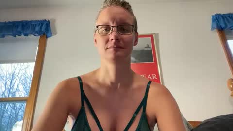 Lee online show from 03/23/26, 01:37