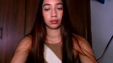 Snapshot of leanaalhub chatting on 12/21/25, 08:16 leanaalhub online show from 12/21/25, 08:16