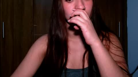 Snapshot of leanaalhub chatting on 02/17/26, 02:52 leanaalhub online show from 02/17/26, 02:52