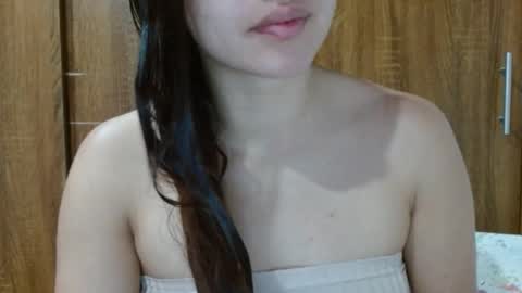 Snapshot of leanaalhub chatting on 02/27/26, 11:05 leanaalhub online show from 02/27/26, 11:05