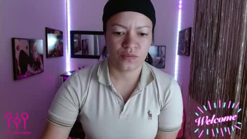 Leandra online show from 09/13/25, 01:44