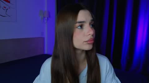 Snapshot of leandraconcatelli chatting on 05/24/26, 07:08 Sophie online show from 05/24/26, 07:08