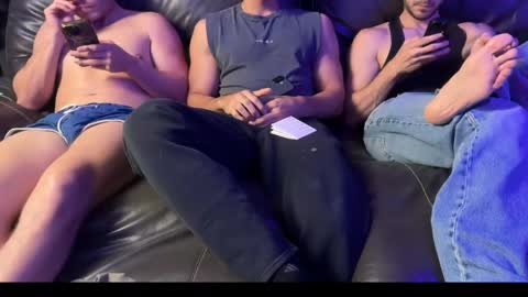 leanfindom8 online show from 04/24/26, 03:42