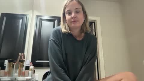 leanneluxecouple online show from 10/01/25, 10:32