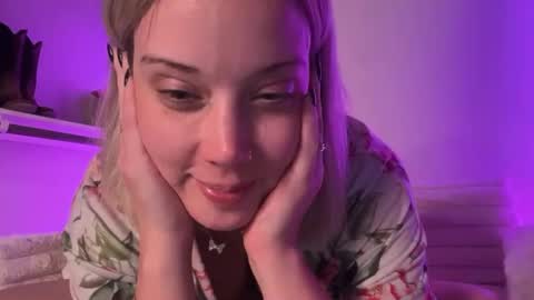 leanneluxecouple online show from 10/15/25, 12:33