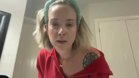 leanneluxecouple online show from 11/18/25, 11:36