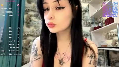Snapshot of leanorabollman chatting on 04/30/26, 03:07 Kiki online show from 04/30/26, 03:07