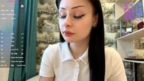 Snapshot of leanorabollman chatting on 05/02/26, 03:06 Kiki online show from 05/02/26, 03:06