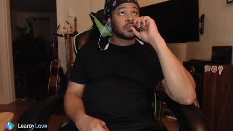 Learoy online show from 12/16/24, 06:43