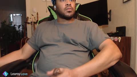 Learoy online show from 03/04/25, 01:45