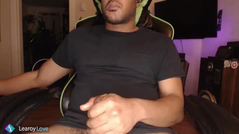 Learoy online show from 12/22/25, 03:36