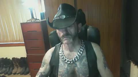 leathergreaser online show from 02/18/26, 08:38