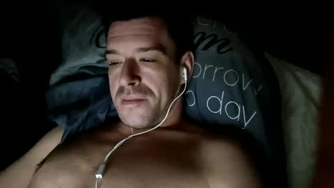 leatherjacketlove online show from 02/22/25, 11:03