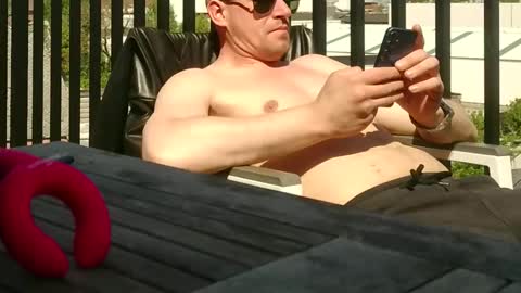 leatherjacketlove online show from 04/27/26, 12:25