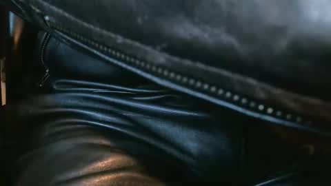 Snapshot of leathermotocross001 chatting on 04/19/26, 06:10 Leathermotocross online show from 04/19/26, 06:10