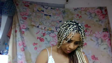 leatianaa online show from 05/26/26, 01:34