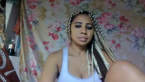 leatianaa online show from 06/05/26, 08:09