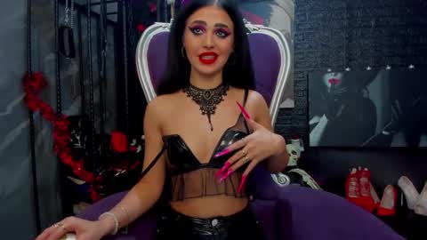 Lea online show from 01/04/25, 04:01