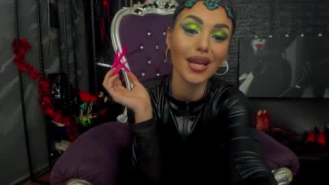 Lea online show from 01/13/25, 03:23