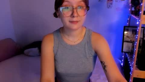 Ellie online show from 10/19/25, 06:58