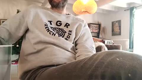 lebovski42002 online show from 12/11/24, 08:26