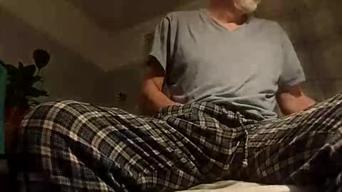 lechertachatte4444 online show from 04/05/26, 12:41