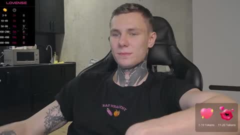 Snapshot of lechery_boy chatting on 12/21/24, 01:32 Lechery boy online show from 12/21/24, 01:32