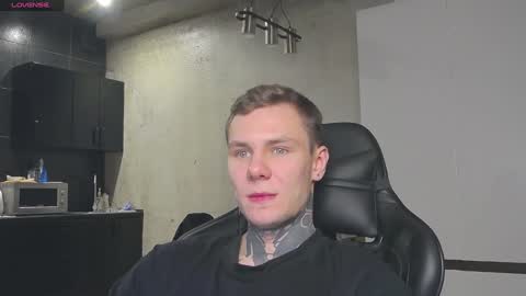 Snapshot of lechery_boy chatting on 01/08/25, 08:27 Lechery boy online show from 01/08/25, 08:27