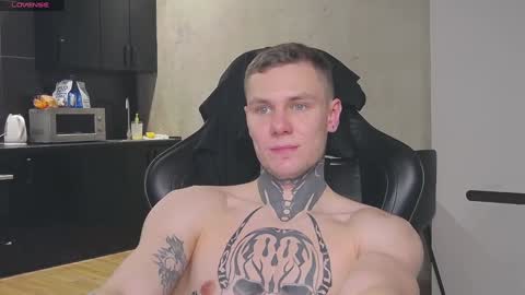 Snapshot of lechery_boy chatting on 01/18/25, 06:43 Lechery boy online show from 01/18/25, 06:43