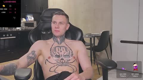 Snapshot of lechery_boy chatting on 01/22/25, 02:03 Lechery boy online show from 01/22/25, 02:03