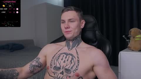 Snapshot of lechery_boy chatting on 02/02/25, 06:42 Lechery boy online show from 02/02/25, 06:42