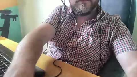 lee_8891 online show from 06/23/26, 10:13