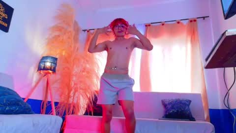 leeh online show from 06/06/26, 04:33