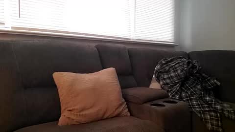 leesah31 online show from 12/24/24, 09:44