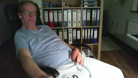 Dave online show from 11/30/25, 11:31