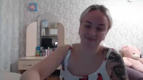 leggywily25 online show from 12/03/25, 12:03