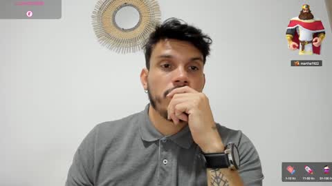 Snapshot of legolas_15 chatting on 12/27/24, 02:54 Alejandro online show from 12/27/24, 02:54