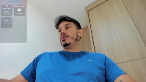 Snapshot of legolas_15 chatting on 11/01/25, 05:53 Alejandro online show from 11/01/25, 05:53