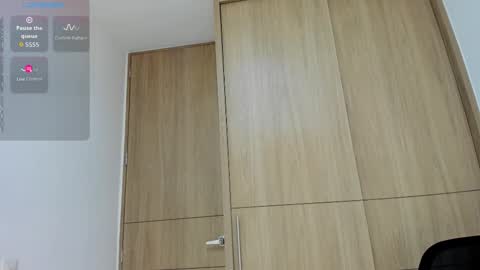 Snapshot of legolas_15 chatting on 11/25/25, 12:38 Alejandro online show from 11/25/25, 12:38