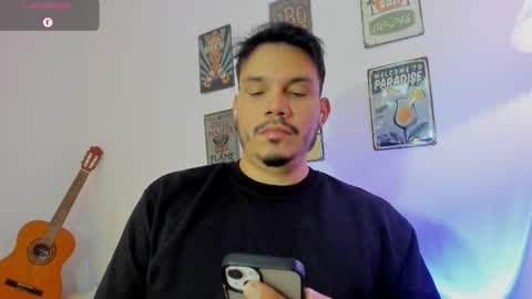 Snapshot of legolas_15 chatting on 01/12/26, 11:04 Alejandro online show from 01/12/26, 11:04