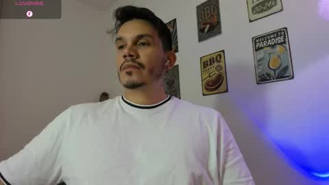 Snapshot of legolas_15 chatting on 01/15/26, 08:52 Alejandro online show from 01/15/26, 08:52