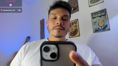 Snapshot of legolas_15 chatting on 02/27/26, 11:27 Alejandro online show from 02/27/26, 11:27