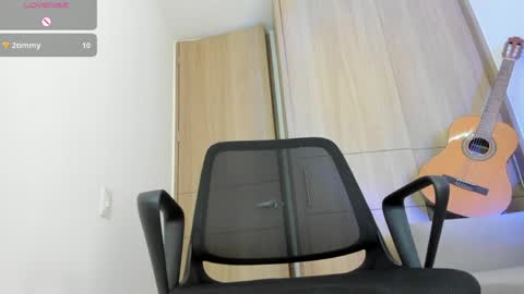 Alejandro online show from 04/19/26, 06:10