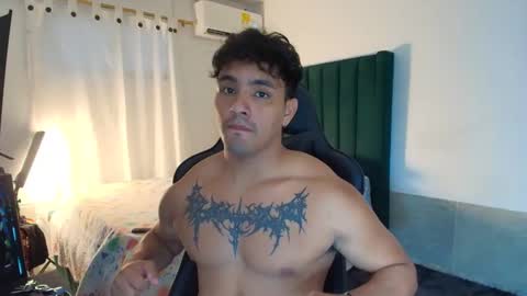  Lei  online show from 11/19/25, 08:53