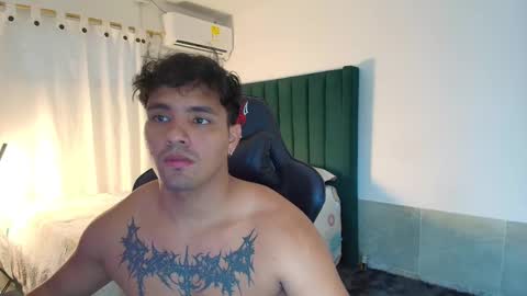  Lei  online show from 11/22/25, 09:25